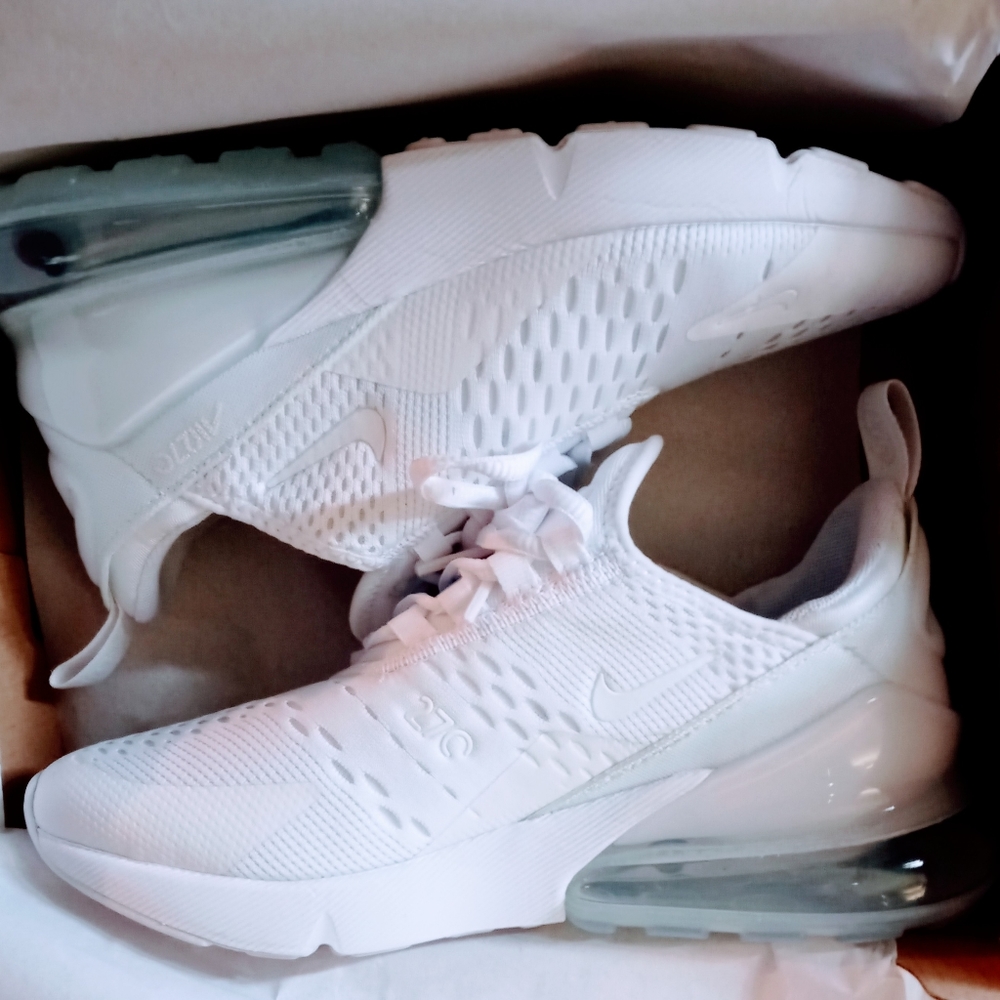 Nike Air Max 270
